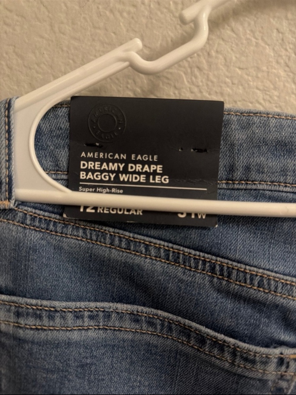 American Eagle Outfitters Wide-Leg Jeans in Medium Blue - Picture 6 of 7